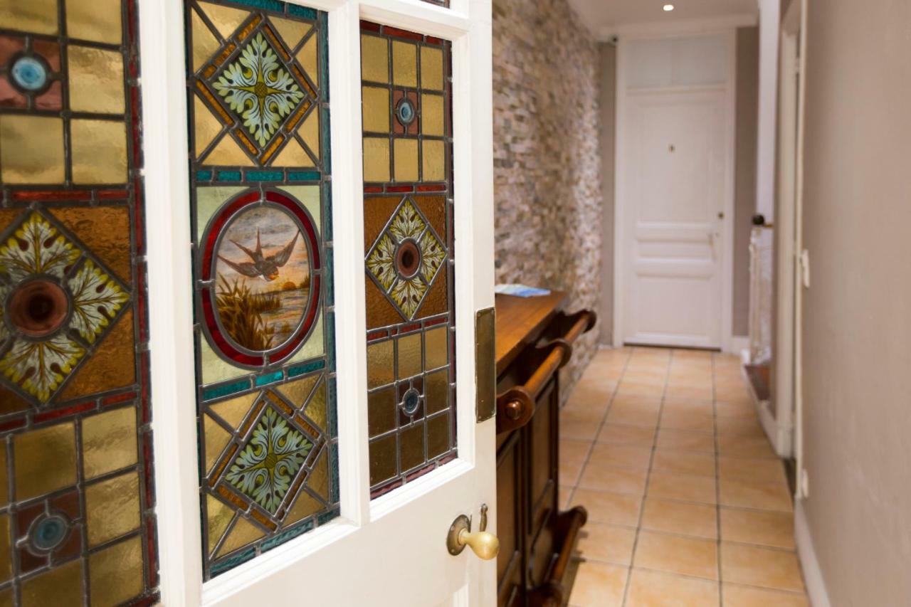 Backpackers Hostel Antibes Exterior photo